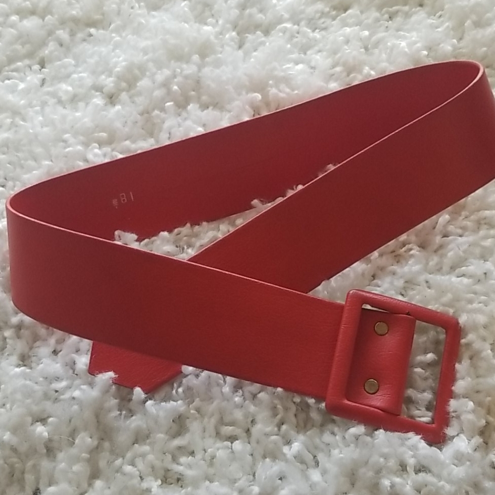 Red leather vintage wasitbelt